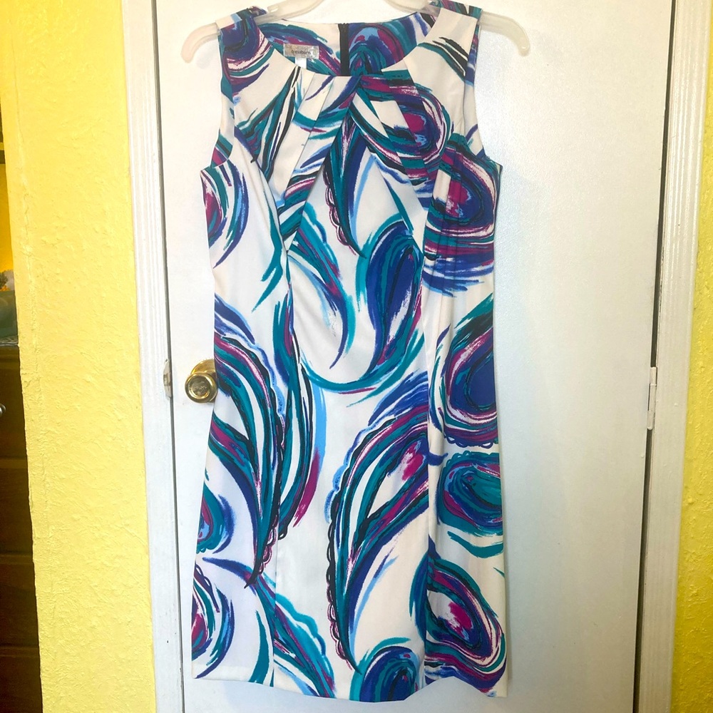 Dress Barn sleeveless dress. Abstract print. Size 14.